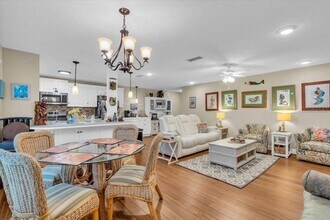 5725 80th St N in St. Petersburg, FL - Building Photo - Building Photo