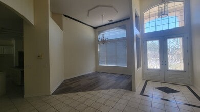 1417 Galliard Ct in Bakersfield, CA - Building Photo - Building Photo