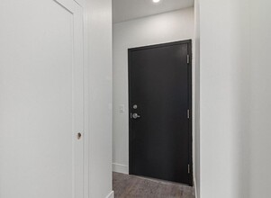 61 Pinehurst Ave in Ottawa, ON - Building Photo - Building Photo