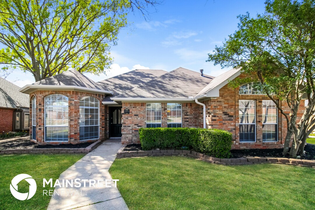 7895 Hickory St in Frisco, TX - Building Photo