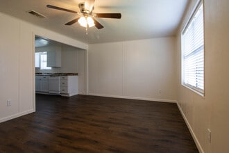 8123 Sanderson Ln, Unit 8123 in Texarkana, AR - Building Photo - Building Photo