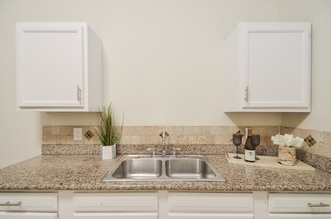 property at 1707 Sabine St