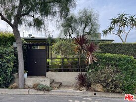 254 Tranquillo Rd in Los Angeles, CA - Building Photo