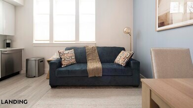 2005 11th St NW, Unit 107 in Washington, DC - Building Photo - Building Photo