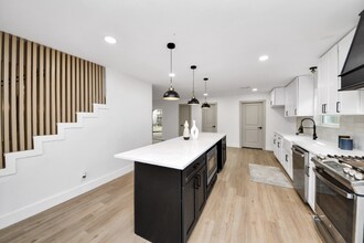 5614 Oakhaven Ln in Houston, TX - Building Photo - Building Photo