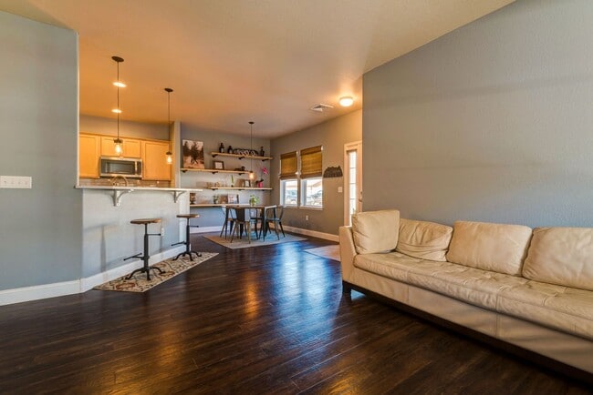 2215 Owens Ave in Fort Collins, CO - Building Photo - Building Photo