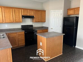 110 Wallhaven Dr SW in Huntsville, AL - Building Photo - Building Photo