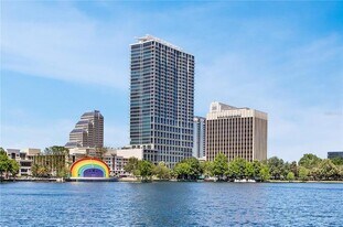 150 E Robinson St, Unit 1801 in Orlando, FL - Building Photo