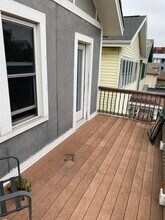 1523 N Jackson St, Unit Upper in Milwaukee, WI - Foto de edificio - Building Photo