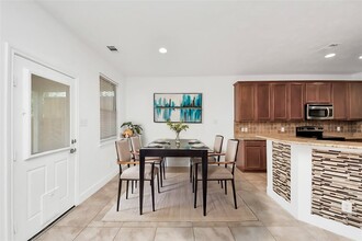 6 Whitekirk Pl in Magnolia, TX - Building Photo - Building Photo