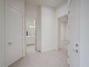 2004 Rosedale St in Houston, TX - Building Photo - Building Photo