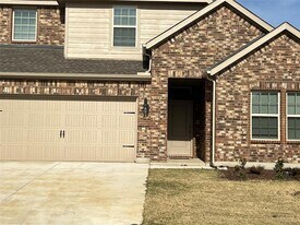 10517 Breezeway Dr in Cross Roads, TX - Building Photo