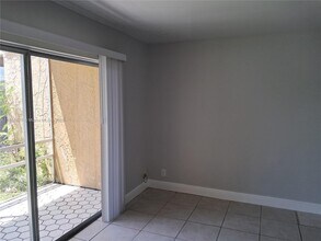 3711 NW 95th Terrace in Sunrise, FL - Building Photo - Building Photo