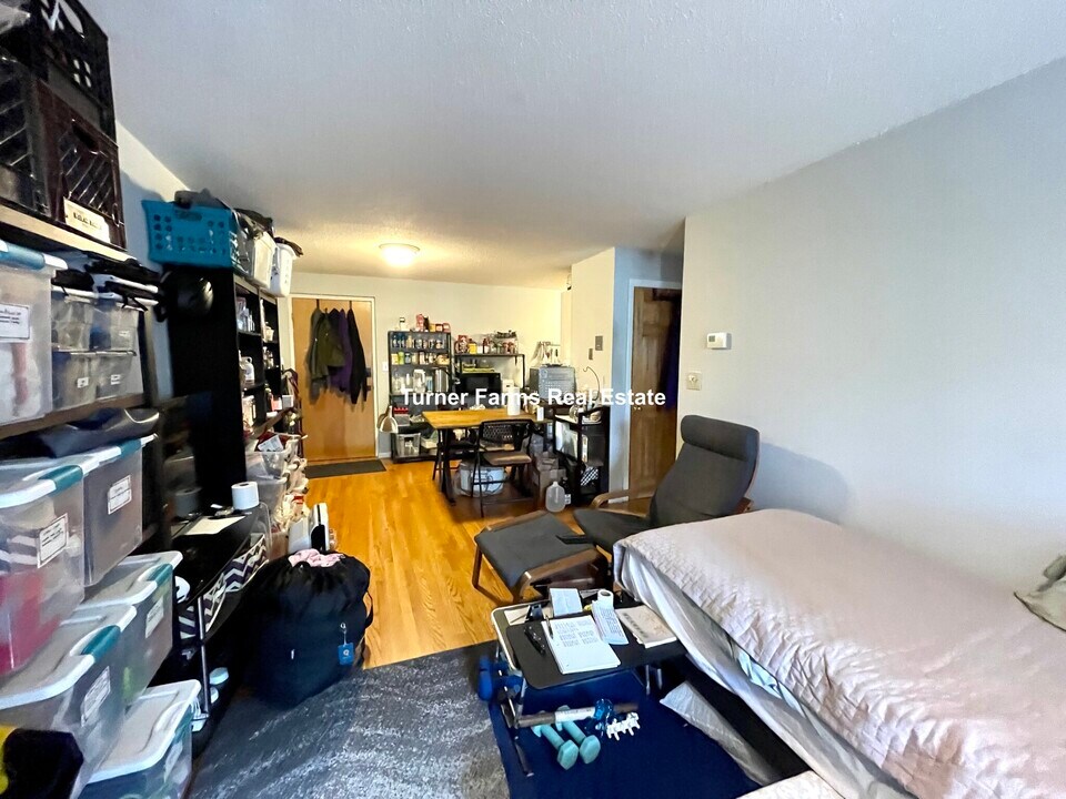 11 Murdock St, Unit 2-7 in Somerville, MA - Foto de edificio