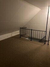 55 High St, Unit 55 high street #2 in Amesbury, MA - Foto de edificio - Building Photo