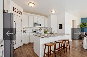 437 S Burr Oak Ln in Saratoga Springs, UT - Building Photo - Building Photo