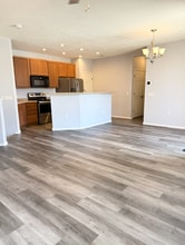 601 Menaul Blvd NE, Unit 1901 in Albuquerque, NM - Foto de edificio - Building Photo