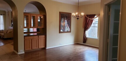 16006 Wilmington Park Ln in Houston, TX - Foto de edificio - Building Photo