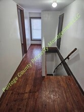 409 Cedar St in Tigerton, WI - Foto de edificio - Building Photo