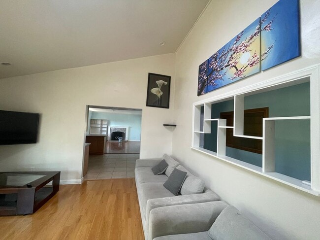 12842 Court St in Garden Grove, CA - Building Photo - Building Photo