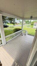 211 W Hickory St in Canastota, NY - Building Photo - Building Photo