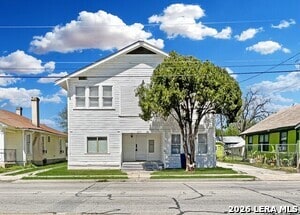 property at 827 Steves Ave