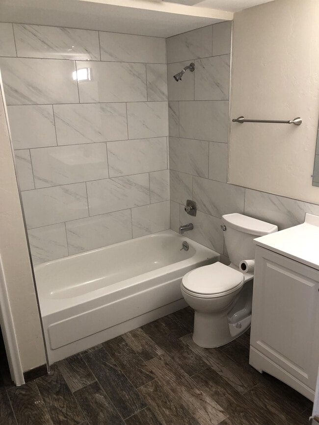 property at 2601 W Broadway Blvd