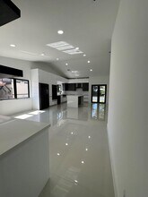 1205 Wallace St in Coral Gables, FL - Building Photo - Building Photo