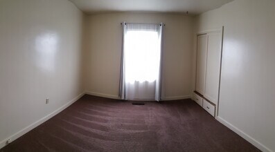 2407 Ohio St in Eureka, CA - Building Photo - Building Photo