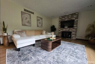 1632 Sycamore Ct in Bloomington, IN - Building Photo - Building Photo