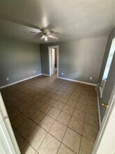 2013 Eubanks St in Houston, TX - Building Photo - Building Photo