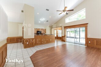 870 Stone Chapel Ct in Apopka, FL - Foto de edificio - Building Photo