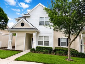 430 Southern Pecan Cir in Winter Garden, FL - Building Photo