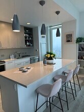 125 Guest St in Boston, MA - Building Photo - Building Photo