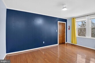 1364 Constitution Ave NE in Washington, DC - Foto de edificio - Building Photo