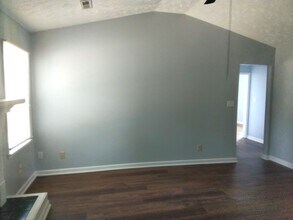 6335 Chagrin Rd in Fayetteville, NC - Building Photo - Building Photo