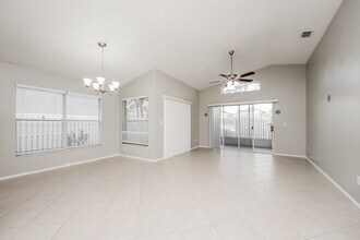 2653 Walden Ct in Kissimmee, FL - Building Photo - Building Photo