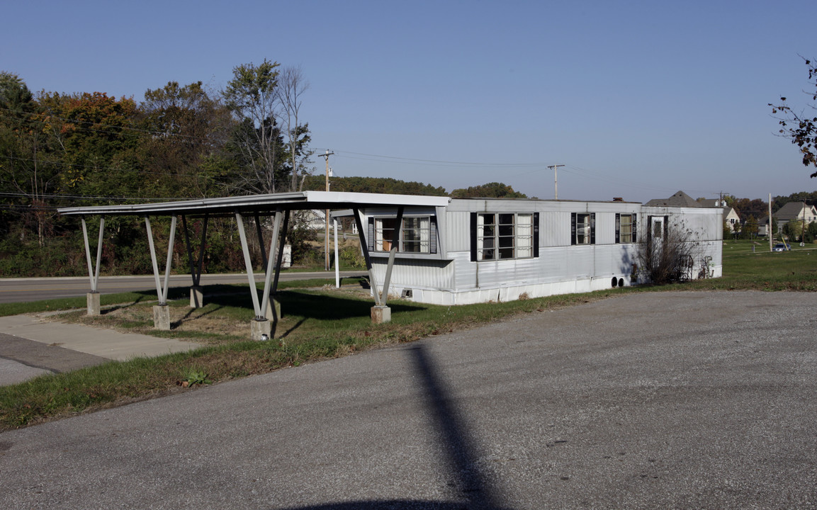 3785 S Main St in Akron, OH - Building Photo