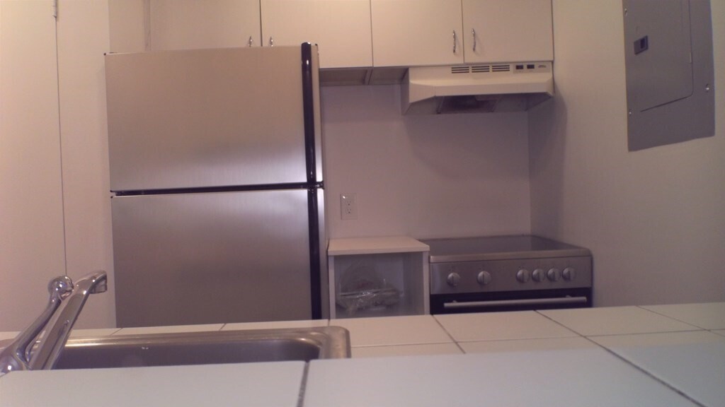 11 Follen St in Boston, MA - Building Photo