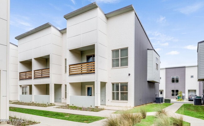 property at 118 Gadwall Dr