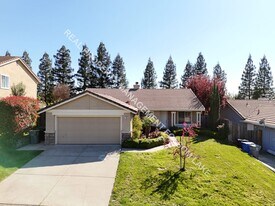 738 Agostini Cir in Folsom, CA - Building Photo