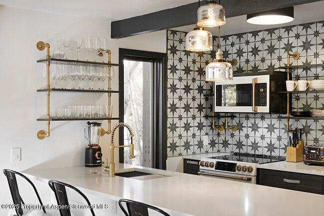 property at 35 Upper Woodbridge Rd