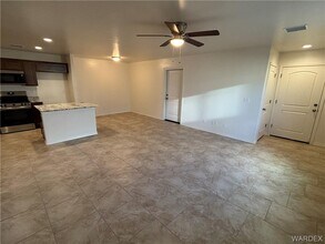 981 Calumet Ave in Kingman, AZ - Building Photo - Building Photo