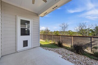 4806 Plum Peach Bend in Austin, TX - Foto de edificio - Building Photo