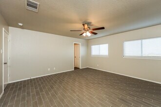 6206 Kensinger Pass in Converse, TX - Building Photo - Building Photo