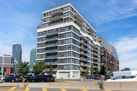 Hunters View in Long Island City, NY - Foto de edificio - Building Photo