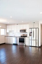 11 Dorchester St in Boston, MA - Building Photo - Building Photo