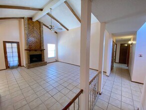 4716 Maureen Cir in El Paso, TX - Foto de edificio - Building Photo