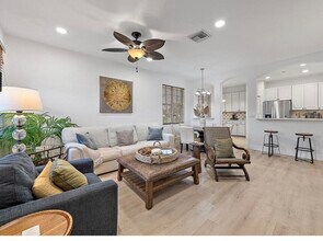 111 Evergrene Pkwy in Palm Beach Gardens, FL - Building Photo - Building Photo