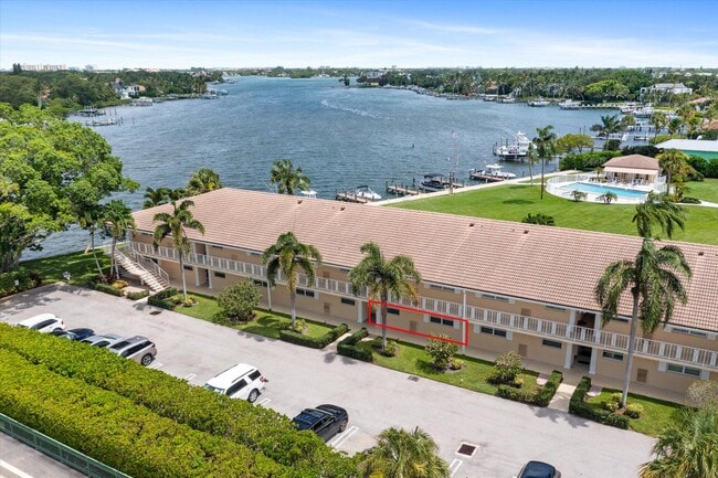 property at 478 Tequesta Dr